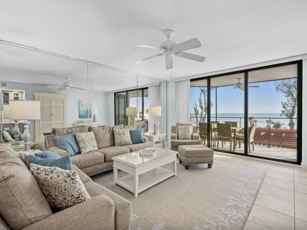Sanibel Vacation Condo Sleeps Six Guests.